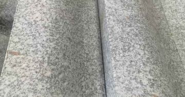 佳木斯芙蓉白S型拉丝面路沿石