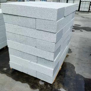 佳木斯 芝麻白两面荔枝面台阶石