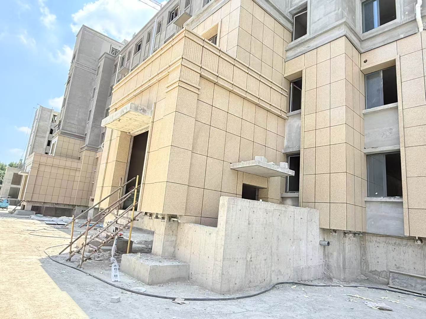 佳木斯 黄金麻干挂，工地实拍